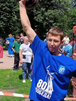 В рамках празднования Дня образования Должанского района 05 июля в парке культуры и отдыха пгт. Долгое прошли спортивные соревнования по поднятию гири и армреслингу